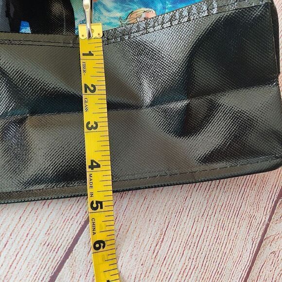 2022 Comic Con DC superhero swag bag with adjustable strap - Picture 8 of 9